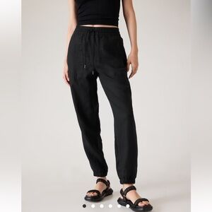 NWOT Athleta RETREAT LINEN HIGH RISE JOGGER | L
